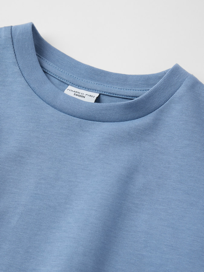 Long-sleeved t-shirt Long-sleeved t-shirt