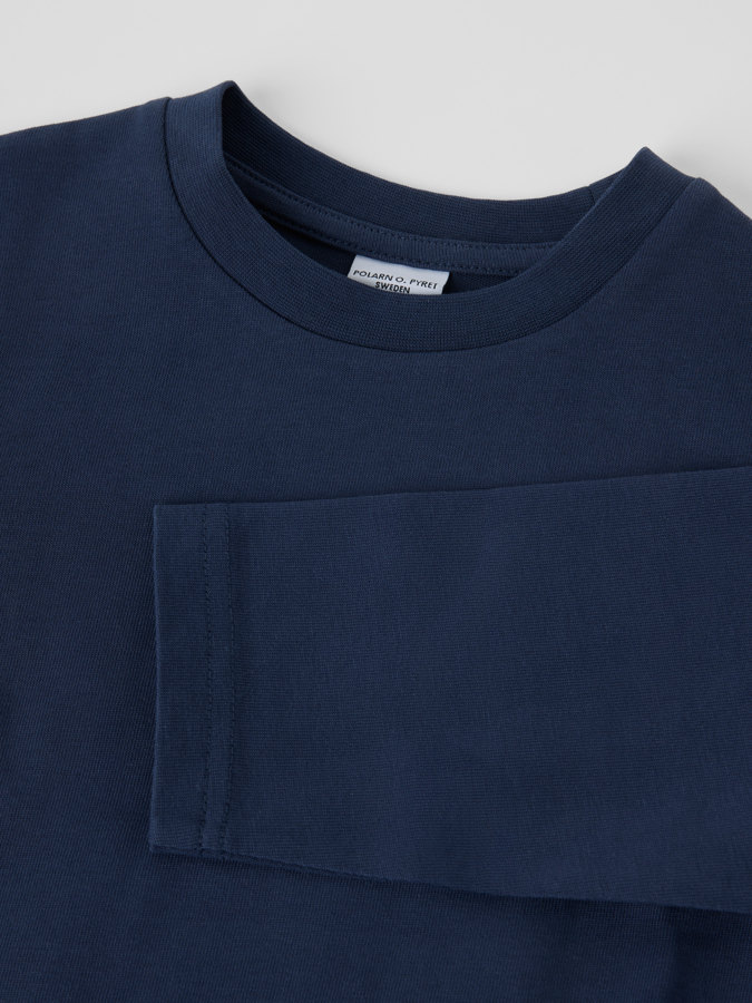 Long sleeve top Long sleeve top